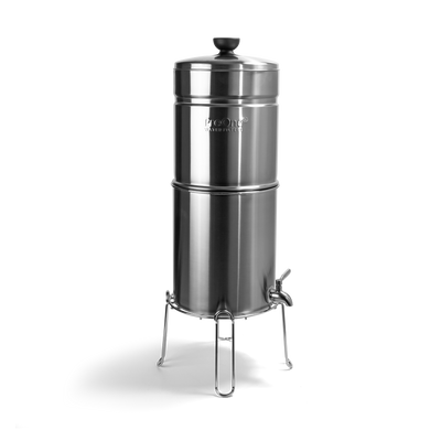 Traveler+ Gravity Filter, 2.25 Gal for 1-3 People - by ProOne